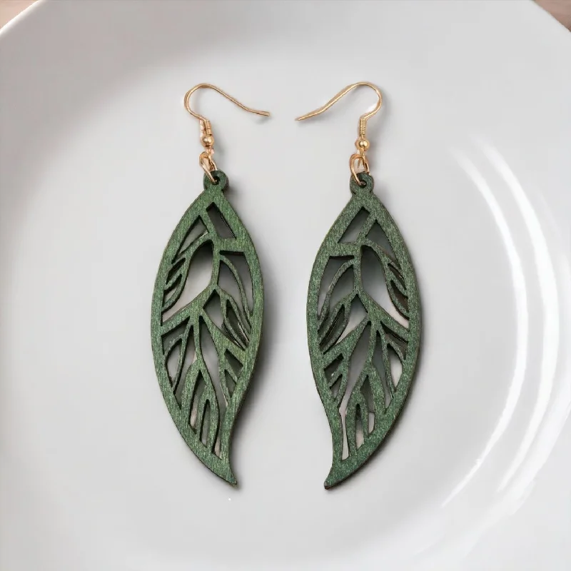 Ladies earrings star designs-Green Hollow Feather Shaped Earrings