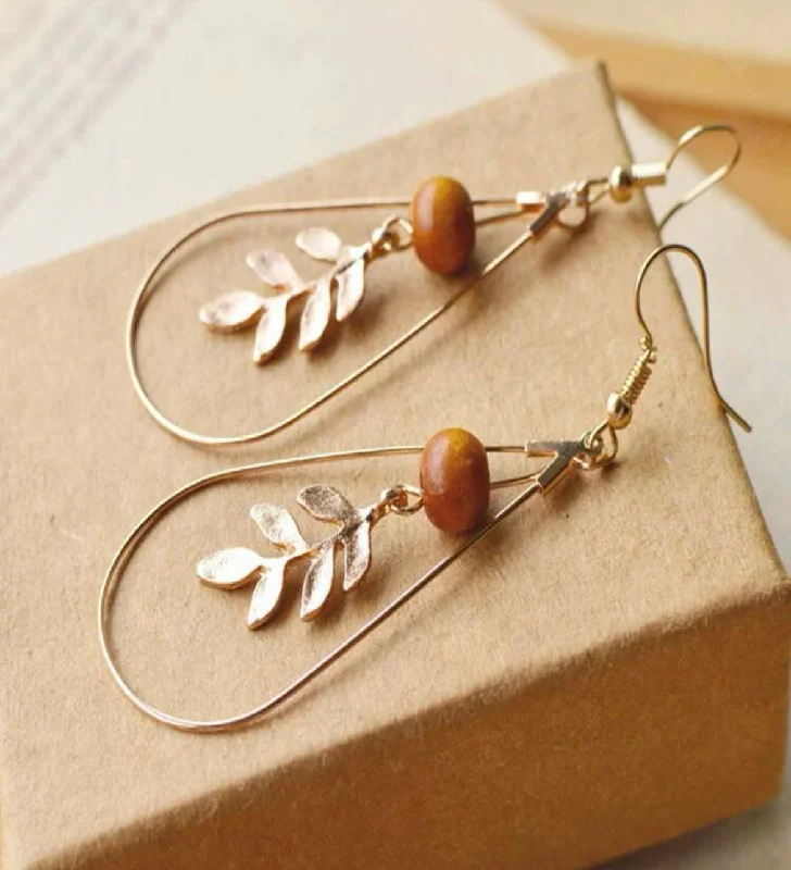 Ladies earrings luxurious appeal-Gorgeous Leaf Water Drop Earrings