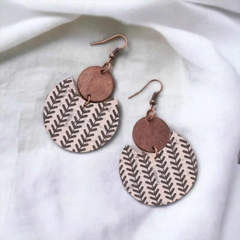 Ladies earrings luxury choices-Leaf Pattern Round Drop Earrings