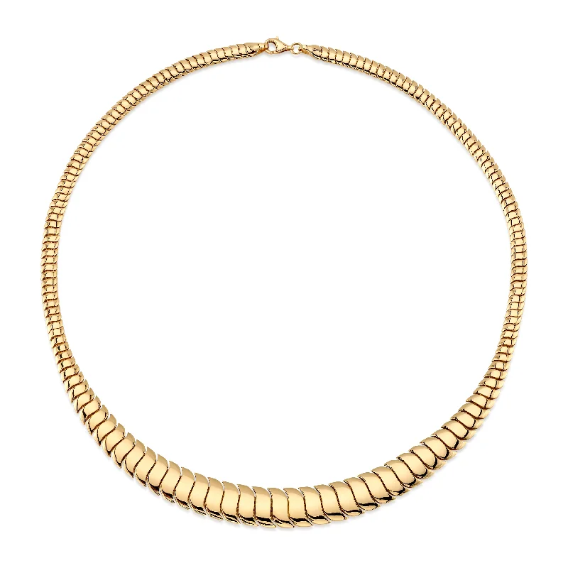 Ladies rings investment value-Flat Wavy Link Necklace