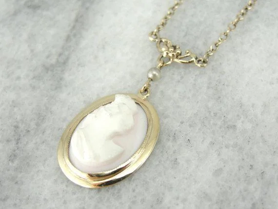 Ladies rings Mother’s Day-Antique Fine Gold and Pale Pink Shell Lavalier Necklace