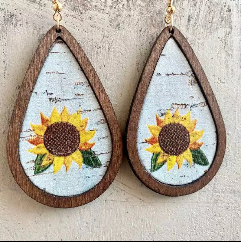 Ladies earrings daily wear-Beautiful Wooden Sunflower Teardrop Earrings