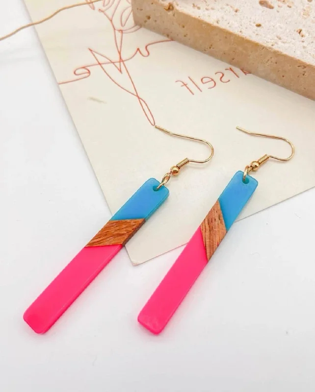 Ladies earrings online shopping-Turquoise and Hot Pink Resin and Wood Bar Earrings