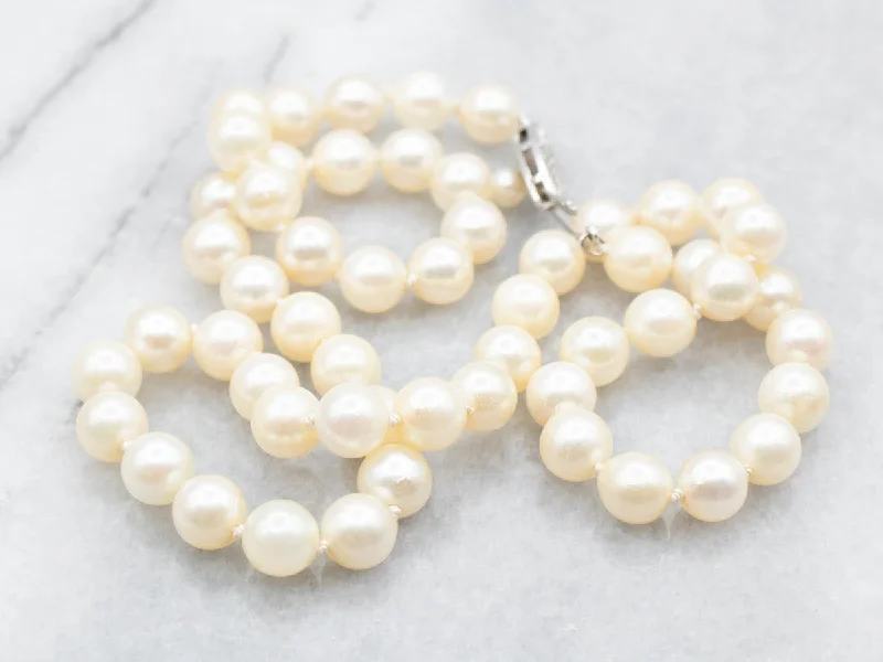 Ladies rings Christmas designs-Vintage Saltwater Pearl Necklace with Pearl on Clasp