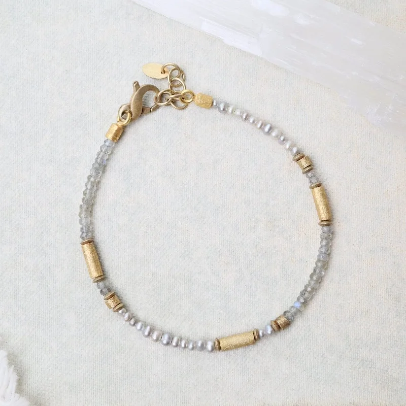 Ladies bracelets gold-plated-Labradorite & Grey Pearl Bracelet