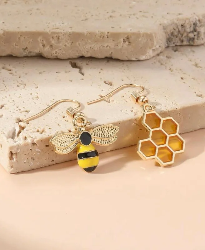 Ladies earrings creative pieces-Beautiful Bee and Honeycomb Earrings