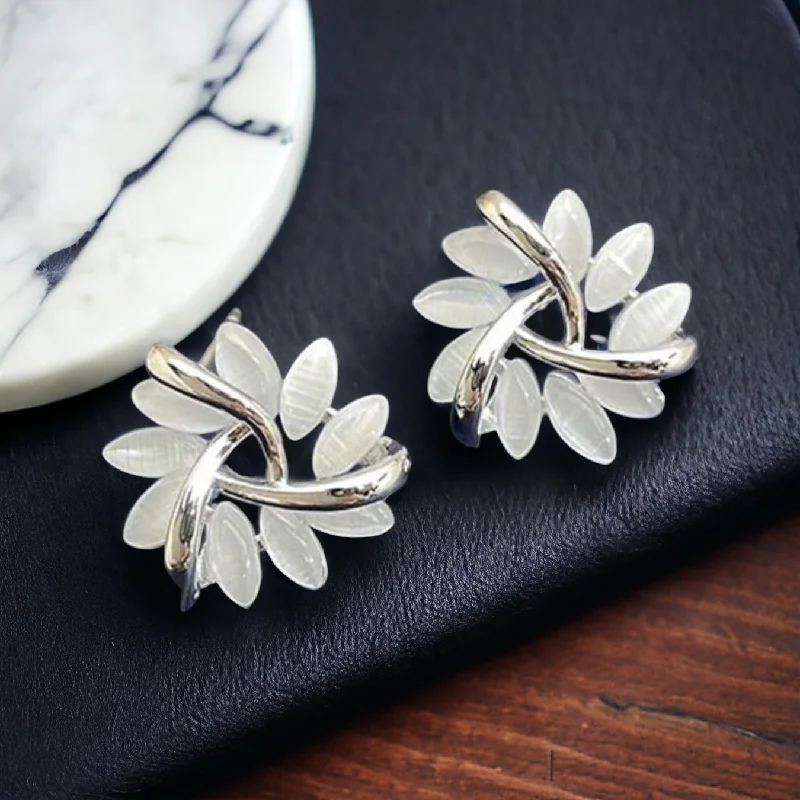 Ladies earrings fashion picks-Beautiful White and Silver Flower Stud Earrings