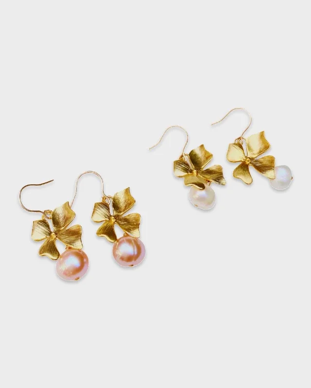 Ladies earrings star designs-Mini Floral Pearl Earrings