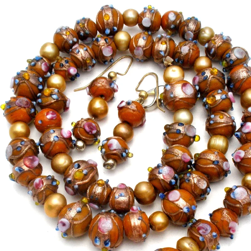 Ladies rings limited editions-Venetian Murano Brown Glass Bead Wedding Cake Necklace