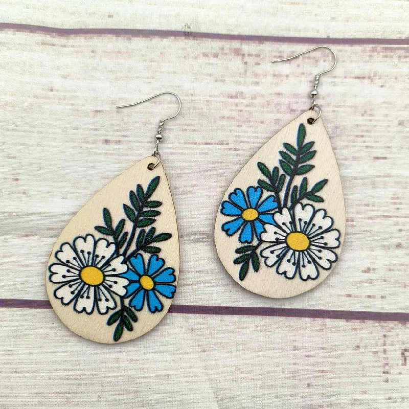 Ladies earrings latest designs-Beautiful Wooden Floral Daisy Bouquet Dangle Earrings